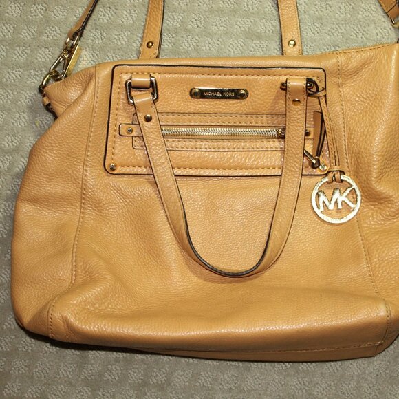 Michael Kors Yellow Tan Pebbled Leather Large Shoulder Handbag EUC! - Picture 2 of 15